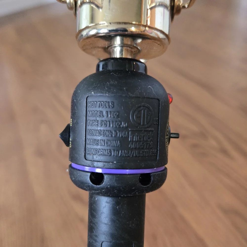 Hot Tools Signature Series Gold Curling Iron Wand 1.25
